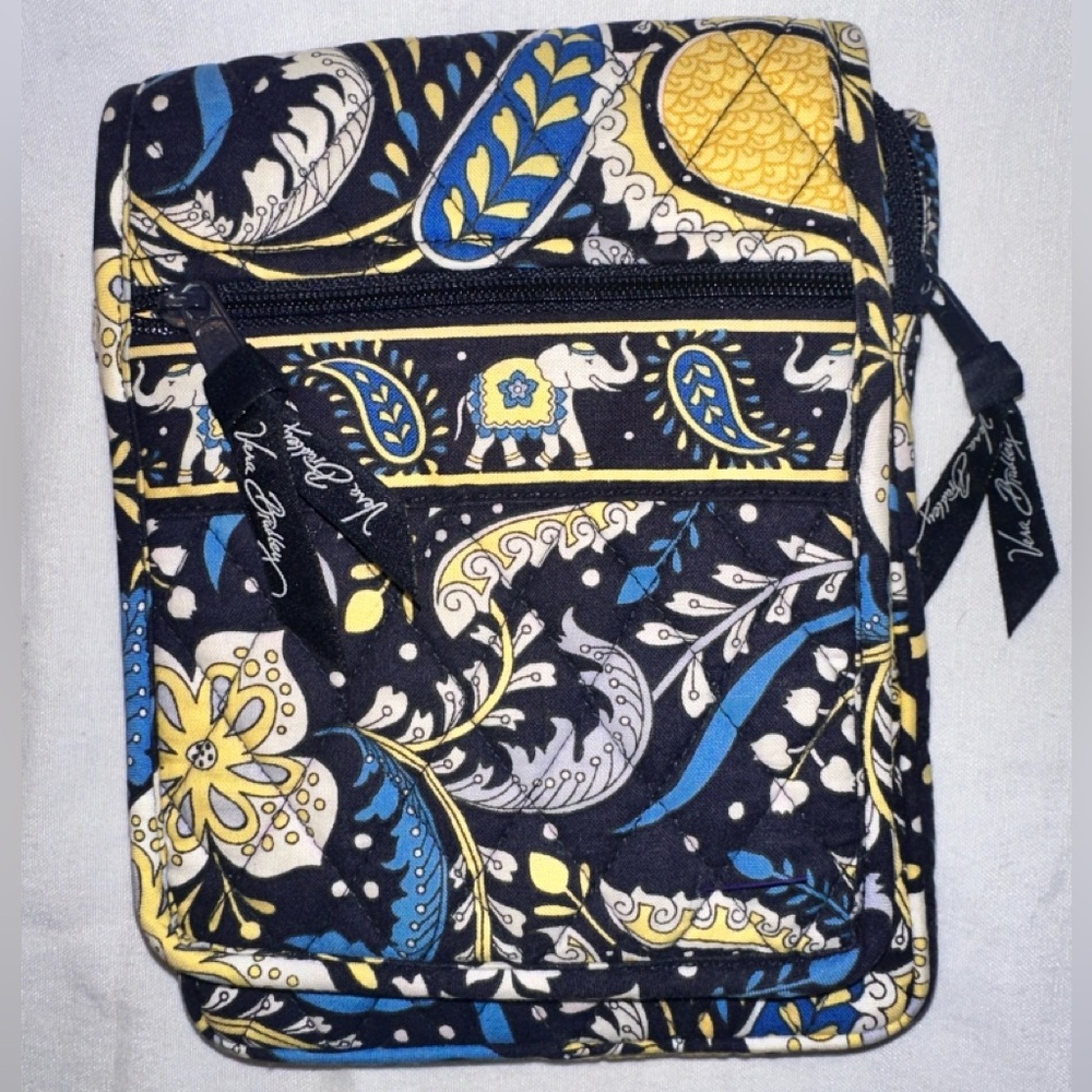 NWOT Vera Bradley Rare Ellie Blue Little Hipster Crossbody Bag - Picture 2 of 8